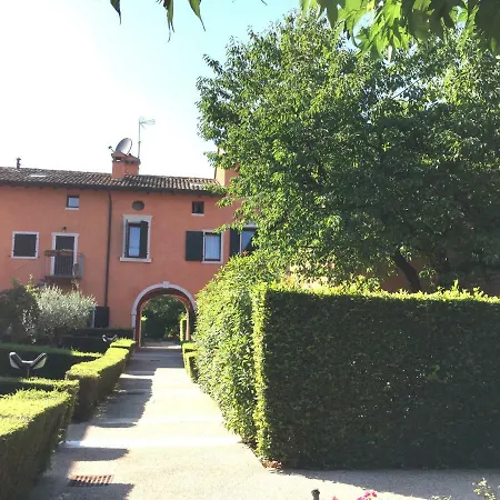 Casa Di Clementina Costermano