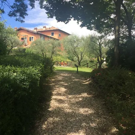Casa Di Clementina Costermano